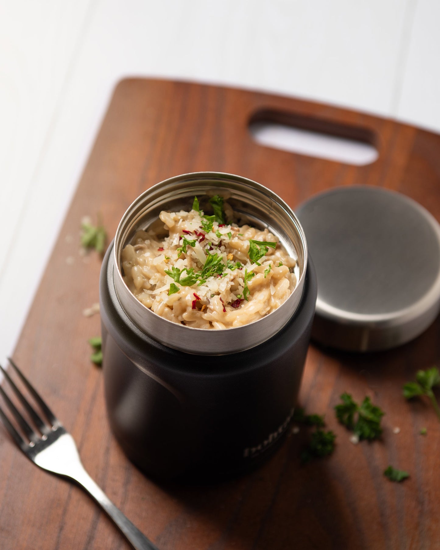 bohtal-insulated-food-jar-black-u5 Bohtal_Insulated_Food_Jar_Black_Lifestyle.jpg