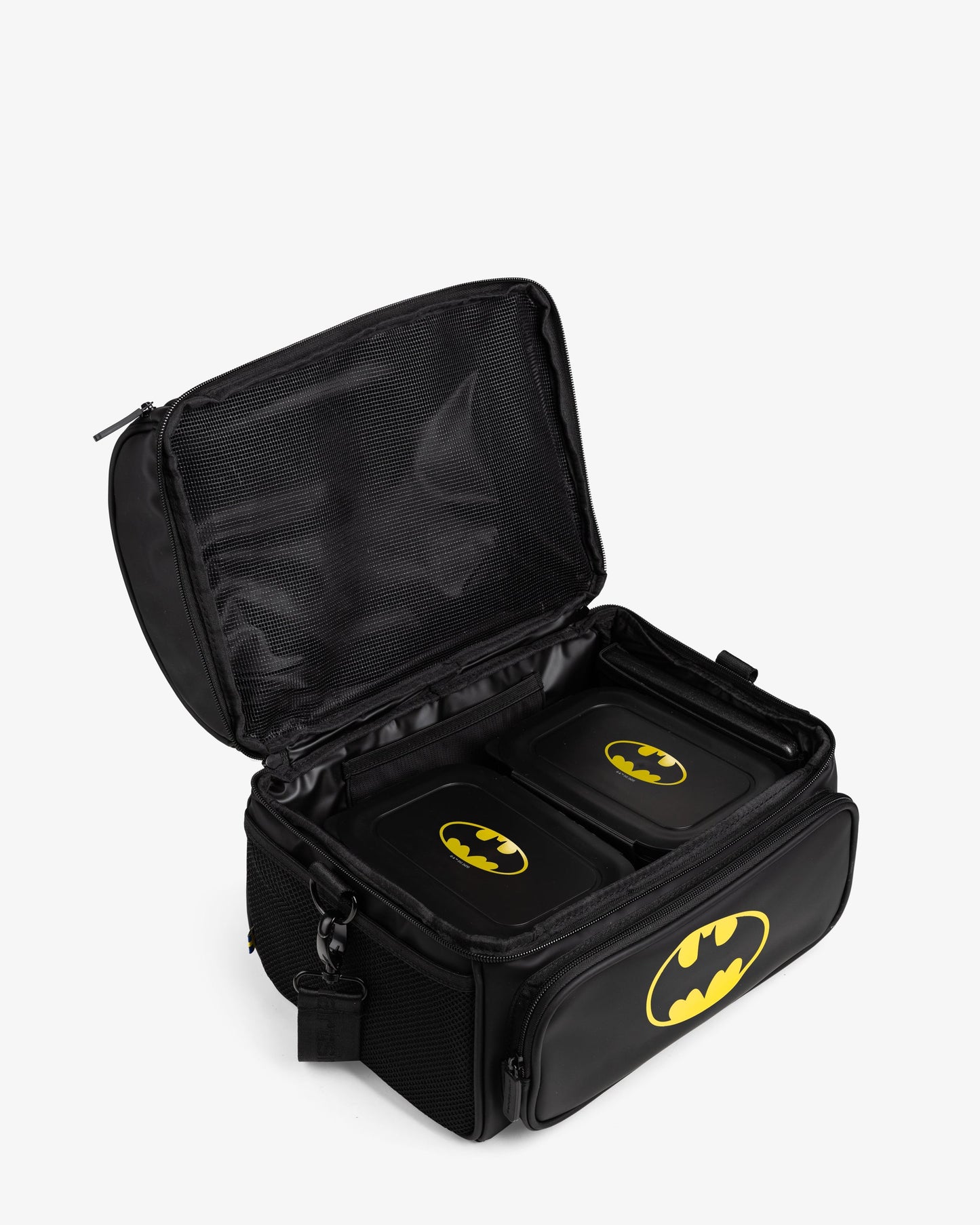 meal-prep-bag-batman-with-4-food-containers-and-2-ice-packs-i8 Smartshake_Meal_Prep_Bag_Batman_open.jpg